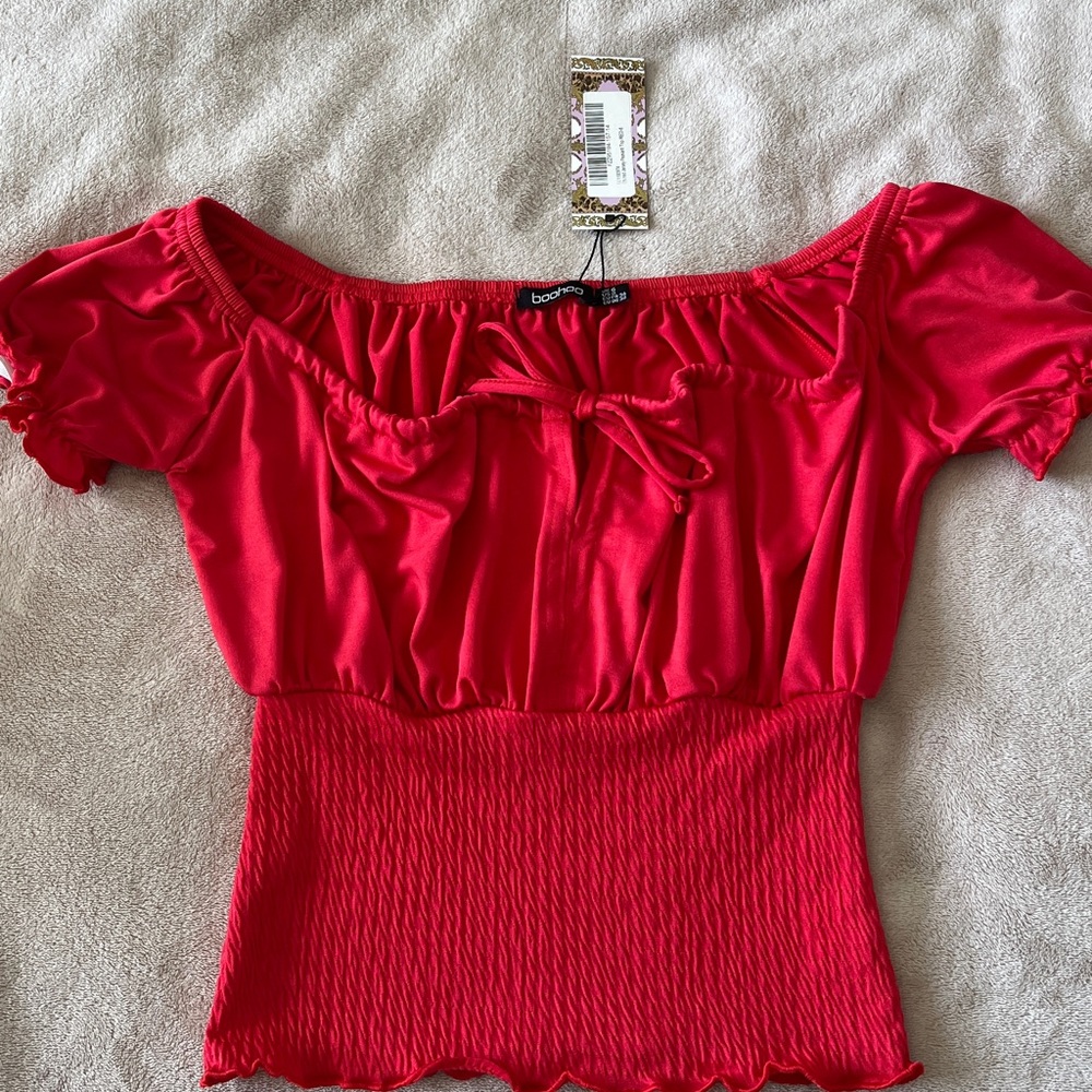 Boohoo red silky crop top. Size US 2